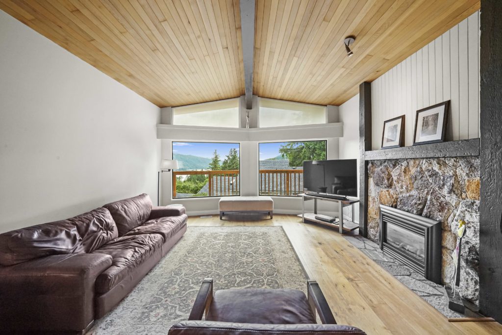 For Sale! 195 April Road, Port Moody, B.C.