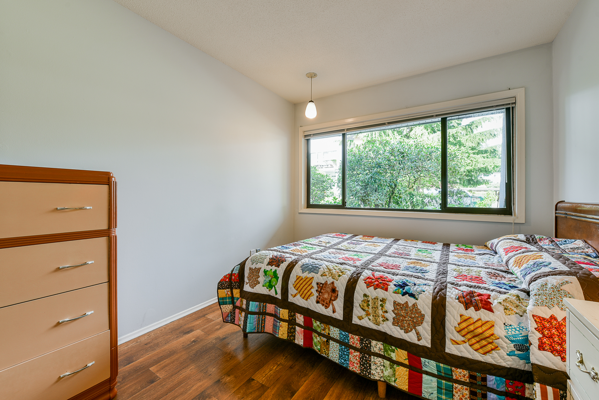 4 7363 MONTECITO DRIVE Burnaby