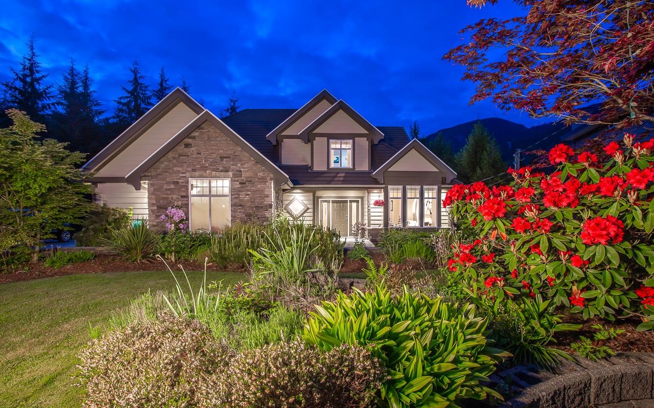 Port Moody Anmore Realtor Krista Lapp 1047 Uplands Drive, Anmore, Port Moody, B.C. Exterior