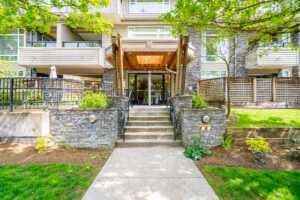 Port Coquitlam Realtor Krista Lapp Unit 209 3150 Vincent Street Port Coquitlam Listings Condo