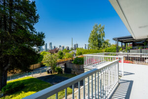 Krista Lapp Realtor 4624 Napier Street Burnaby