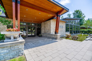 Coquitlam Best Realtor TeamCoquitlam Best Realtor Team Unit Windsor Coquitlam Unit 2007 3100 Windsor Gate Coquitlam Investment Condo for sale