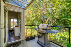 Coquitlam Realtor Krista Lapp Unit 302 2285 Welcher Avenue Port Coquitlam Listings REW